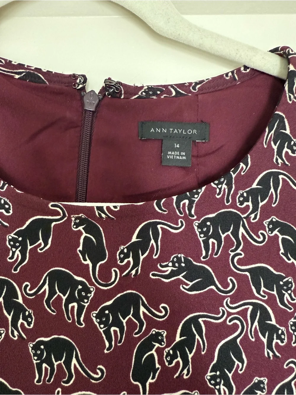 Ann Taylor Burgundy and Black Long-Sleeve Printed A-Line Dress size 14 - Picture 6 of 7